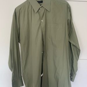 Men’s Green Button Up Shirt
